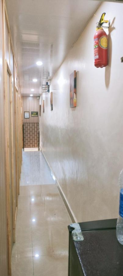 Royal Cabin Stay Mumbai Kültér fotó